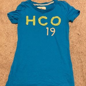 Hollister t-shirt